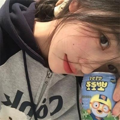 我的丈夫工作无能海报